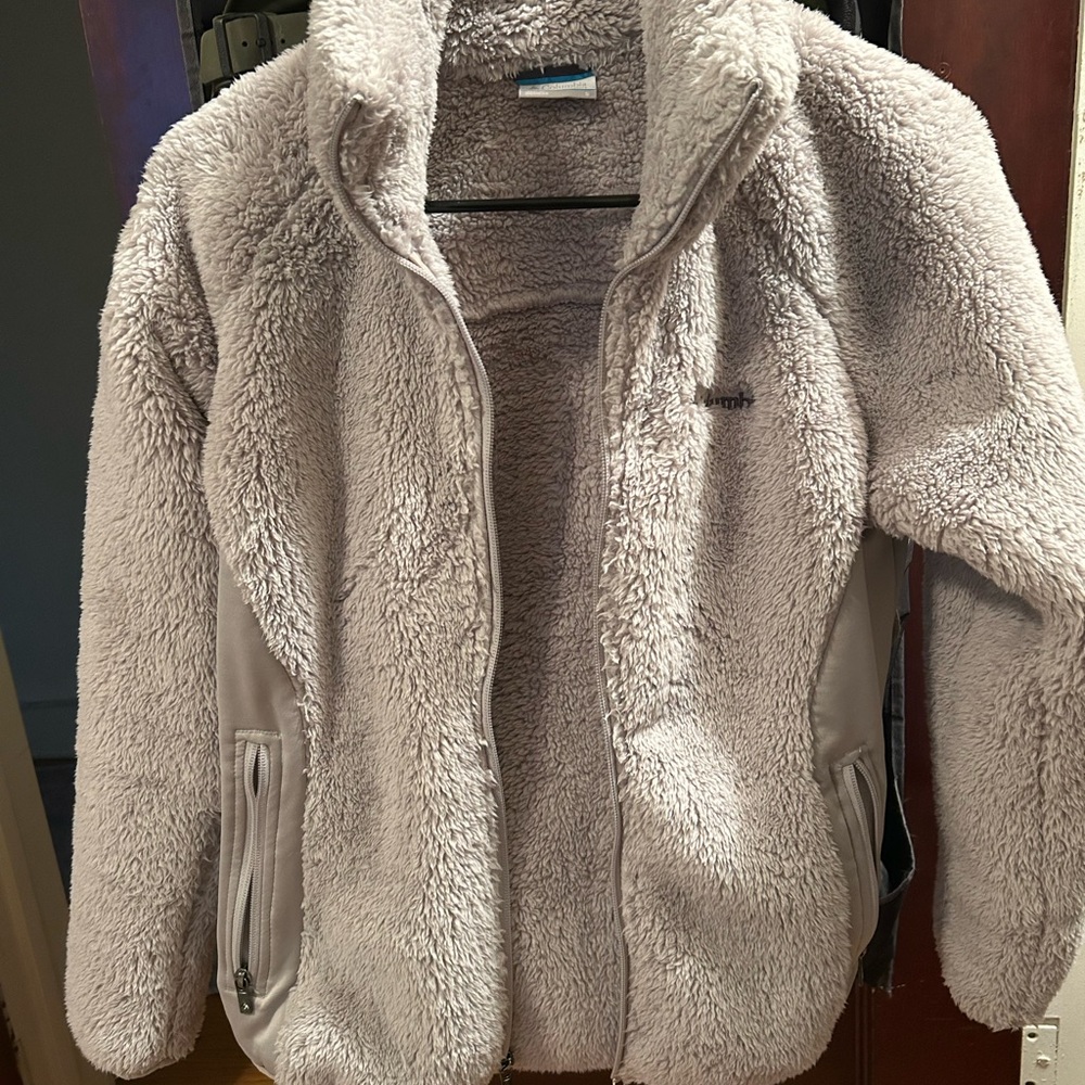 Columbia Soft Gray Fleece Jacket